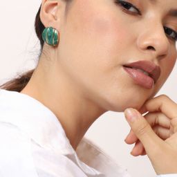 SOHI Green & Gold-Plated Circular Studs Earrings image 4