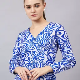 Orchid Blues Abstract Printed V-Neck Top-image-78