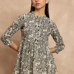 all about you Floral Printed Mandarin Collar Pleated Anarkali Kurti-image-32