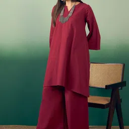 InWeave V Neck Regular Pure Cotton Kurta With Palazzos-picture-41