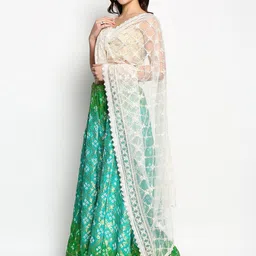 Dupatta Bazaar Off White & Gold-Toned Embroidered Dupatta with Zari image 2