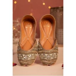 House of Vian Nihaar Gold Embellished Juttis-picture-0