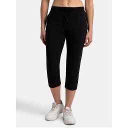 Jockey 1300 Women Super Combed Cotton Elastane Capri - Black-picture-15