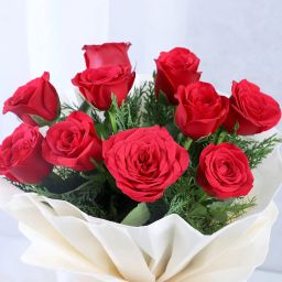 Classy Red Rose Bouquet N Cake Delight image 4
