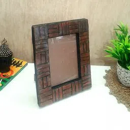 disoo fashions Brown Wood Photoframe-picture-44