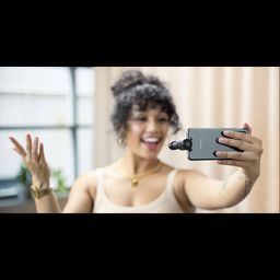 RODE VideoMic Me-C Type C Wired Microphone with Broadcast Quality Audio (Black) image 4