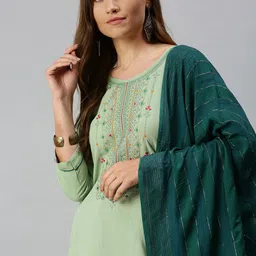 SheWill Women Green Embroidered Kurta with Trousers & Dupatta-image-29