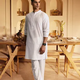 House of Pataudi Pure Cotton Chikankari Embroidered Dobby Jashn Kurta-picture-58