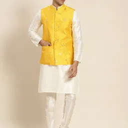 SOJANYA Men Cream-Coloured Kurta with Churidar with Nehru Jacket-picture-0
