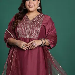 Indo Era Plus Size Ethnic Motifs Embroidered Sequinned Kurta With Trousers & Dupatta-image-32