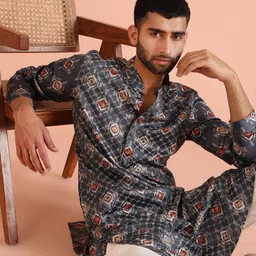 KISAH Ethnic Motifs Printed Regular Sequinned Straight Kurta With Trousers-image-45