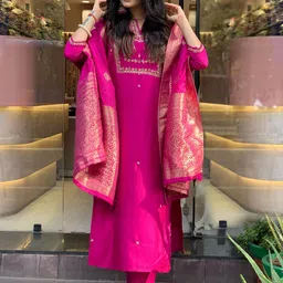 GoSriKi Ethnic Motifs Yoke Design Thread Work Straight Kurta With Trousers-picture-52