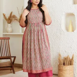 Shape of me by Rustorange Women Floral Printed Regular Kurta with Salwar-70