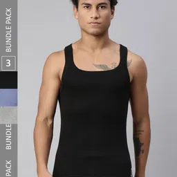 Levis Men Pack of 3 Smartskin Technology Sports Vest-image-94