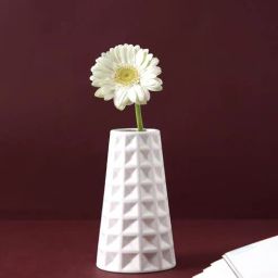 White Ceramic Vase by Tayhaa-picture-36