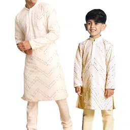 VASTRAMAY Boys Embroidered Regular Mirror Work Kurta & Pyjamas-43