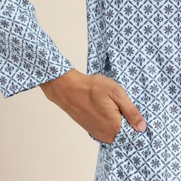 SOJANYA Men Printed Regular Kurta With Churidar image 5