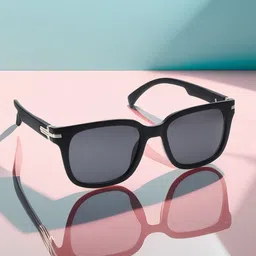 HASHTAG EYEWEAR Unisex Square Sunglasses with Polarised Lens TT Polarized-30012-M.BLK-1804-18