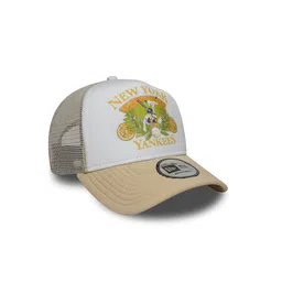 New Era Men Embroidered Cotton Snapback Cap-41