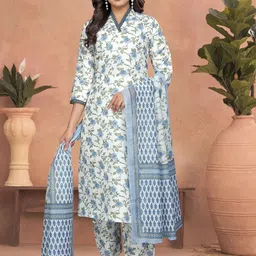 Sita Women Kurta with Trouser & Dupatta-picture-19