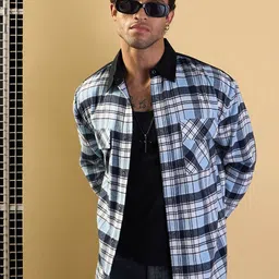 MASCLN SASSAFRAS Men Spread Collar Tartan Checked Cotton Oversized Casual Shirt-image-61