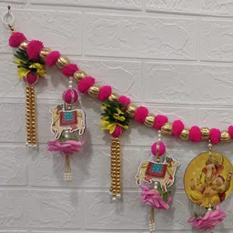 Nutts Bandhanwar Beige & Pink Cow With Ganpati Ji Pompom Hanging Garlands-image-77