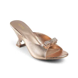 PEPPER Women Embellished Party Kitten Pumps-picture-35