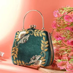Toobacraft Embellished Box Clutch-44
