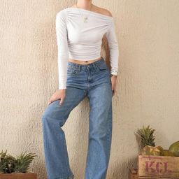 Istyle Can Asymmetric Neck Fitted Crop Top-picture-8