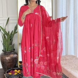 Anni Designer Floral Printed V-Neck Empire A-Line Kurta With Trousers & Dupatta-9