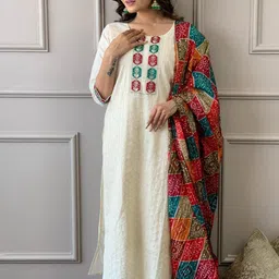 MILAAV Women Floral Embroidered Regular Pure Cotton Kurta with Trousers & With Dupatta-picture-34
