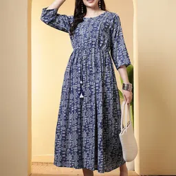 Nayo Women Ethnic Motifs Printed Round Neck Cotton Fit & Flare Maxi Dress-picture-4