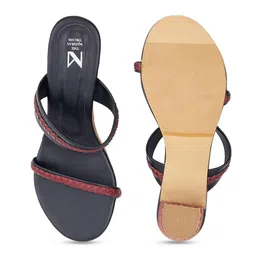 THE MADRAS TRUNK Block Sandals image 5