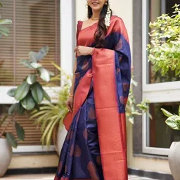 Munir Woven Design Zari Silk Blend Banarasi Saree-image-2