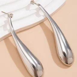 StyleCast x Revolte Teardrop Shaped Studs Earrings-60