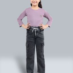 Killer Girls Straight Fit Mildly Distressed Jeans-image-81