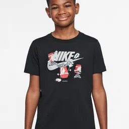 Nike Sportswear Older Kids' T-Shirt-image-88