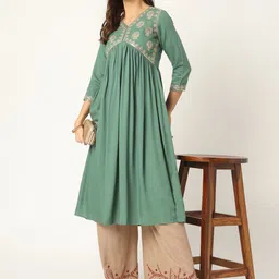 Ashlee Women Embroidered Kurta-picture-19