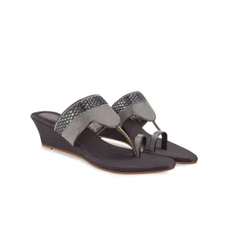 Stylestry Printed Block Sandals-picture-15
