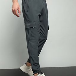 YUNEK Men Mid Rise Cargo Joggers-46