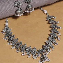 Sangria Kundan Stone Studded & Beaded Jewellery Set-18
