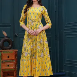 KIRNYA Women Floral Printed Gotta Patti Anarkali Kurta-image-131