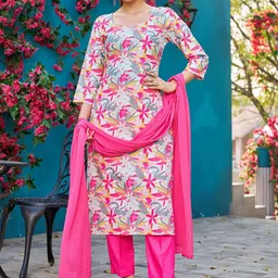 VIBE VISION Floral Printed Sweetheart Neck Straight Kurta with Trousers & Dupatta-image-31