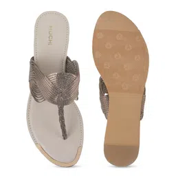 Mochi Printed Platform with Tassels image 3