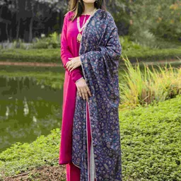 Label Ratan Women Dyed Straight Kurta Set-image-36