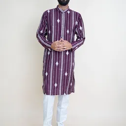 KUNDALI KAKSHAY Men Floral Embroidered Regular Thread Work Kurta with Pyjamas-image-47