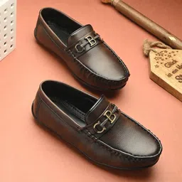 K Footlance Boys Textured Loafers Formal Shoes-image-64