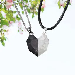 kazare Heart Shaped Pendants With Chains-picture-35