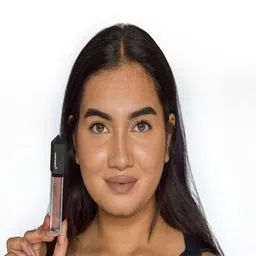 LOVE EARTH Set Of Lip Gloss 3ml & Liquid Lipstick 6ml with Lip & Cheek Tint 8g image 3