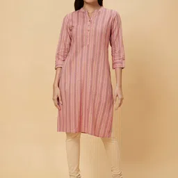Globus Pink Ethnic Motifs Printed Mandarin Collar Rolled-Up Sleeves Pure Cotton Kurta-image-66